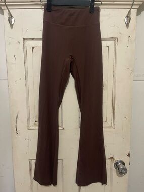 Women's High-Rise Chocolate Brown Flared Leggings